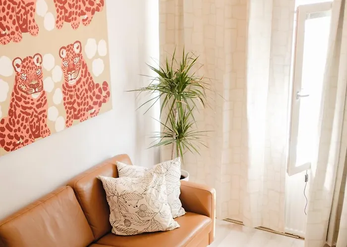 Cozy And Stylish In Kamppi *