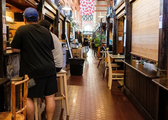 Cozy And Stylish In Kamppi アパート ヘルシンキ